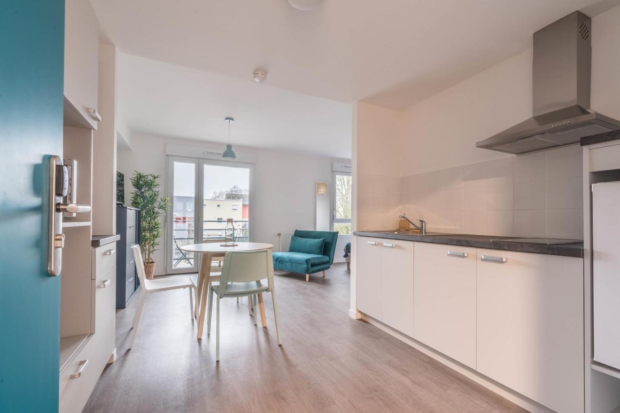 Pierrick - Studio Wifi Et Gare Apartment Льо Ман Екстериор снимка